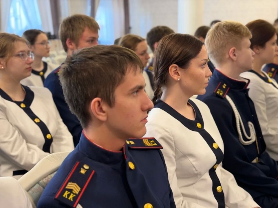 Ветеран Великой Отечественной войны Андрей Аркадьевич Бобыльков встретился с кадетами Объединенного кадетского корпуса СК России им. Г.К. Жукова