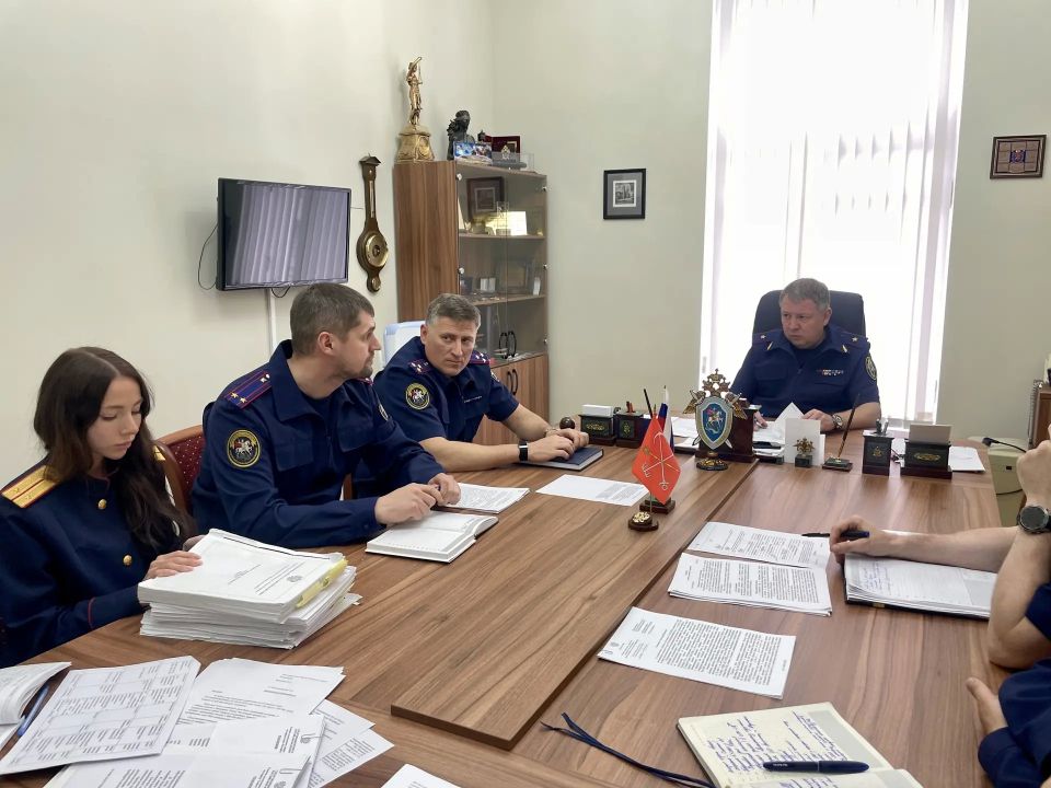 Руководитель ГСУ СК России по Санкт-Петербургу провел личный прием граждан Руководитель ГСУ СК России по Санкт-Петербургу провел личный прием граждан