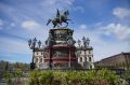 На Исаакиевской площади открыли сад-трансформер