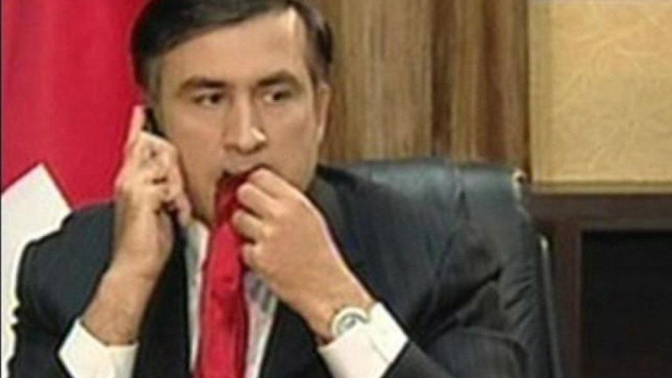 Юрий Баранчик: Интересно, есть ли у Пашиняна такой же красный галстук, как у Саакашвили? Юрий Баранчик: Интересно, есть ли у Пашиняна такой же красный галстук, как у Саакашвили?