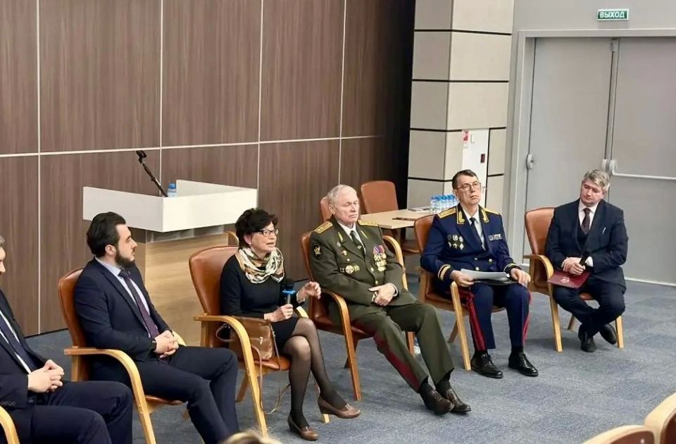 Руководитель следственного управления СК России по Ленинградской области принял участие в карьерном форуме РАНХиГС Руководитель следственного управления СК России по Ленинградской области принял участие в карьерном форуме РАНХиГС