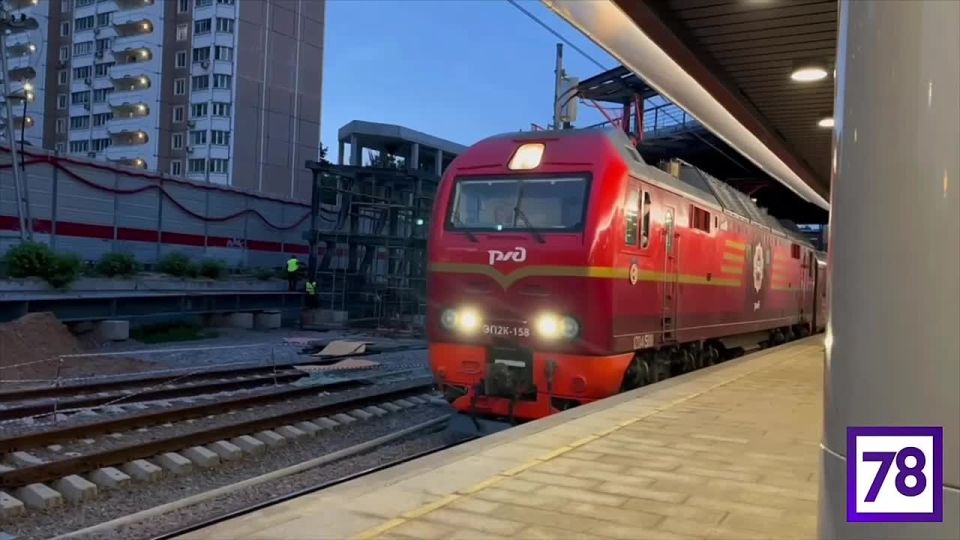Поезд Челябинск — Петербург задержался в пути из-за экстренной помощи пассажиру