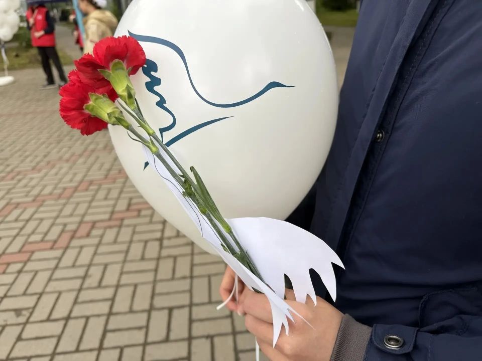 В Тельмана открыли стенд памяти павшим воинам России В Тельмана открыли стенд памяти павшим воинам России