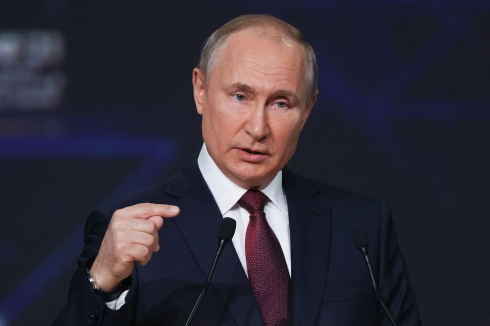 «Вот караул, русские идут, русские бьют»: Президент России о упавшем дроне в Румынии и открыто об Армении