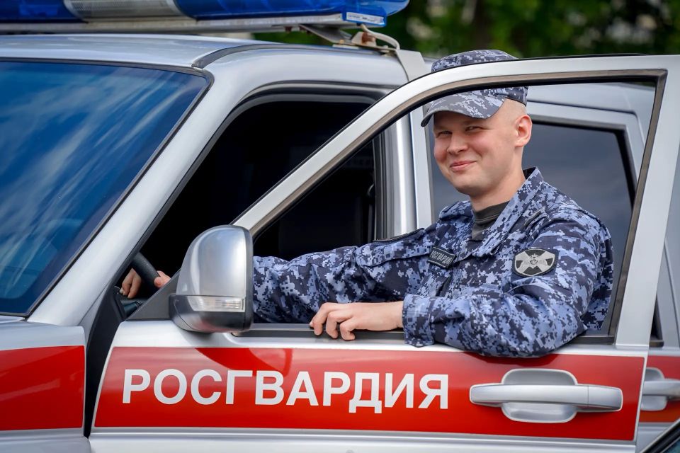 Поздравляем с Днем военного автомобилиста военнослужащих, сотрудников и ветеранов воинских частей и территориальных управлений Северо-Западного округа Росгвардии! Поздравляем с Днем военного автомобилиста военнослужащих, сотрудников и ветеранов воинских частей и территориальных управлений Северо-Западного округа Росгвардии!