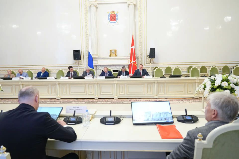 На заседании комиссии по городскому хозяйству рассмотрели проект постановления о внесении изменений в статью 39.36-1 Земельного кодекса РФ
