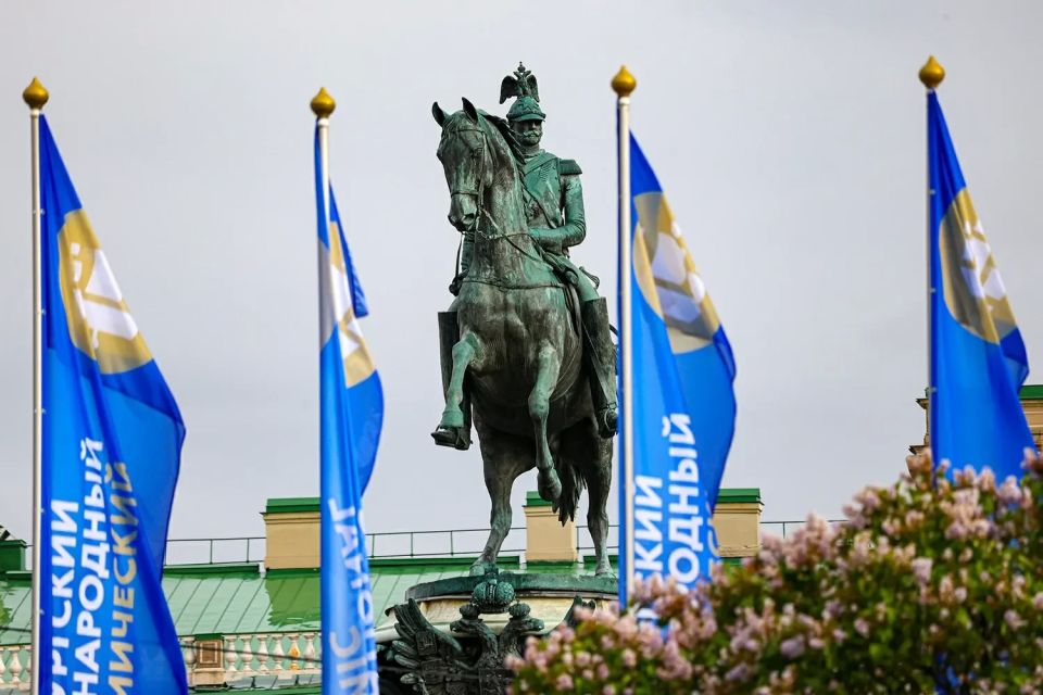 В Санкт-Петербурге завершается подготовка к XXIX Петербургскому международному экономическому форуму (ПМЭФ) В Санкт-Петербурге завершается подготовка к XXIX Петербургскому международному экономическому форуму (ПМЭФ)