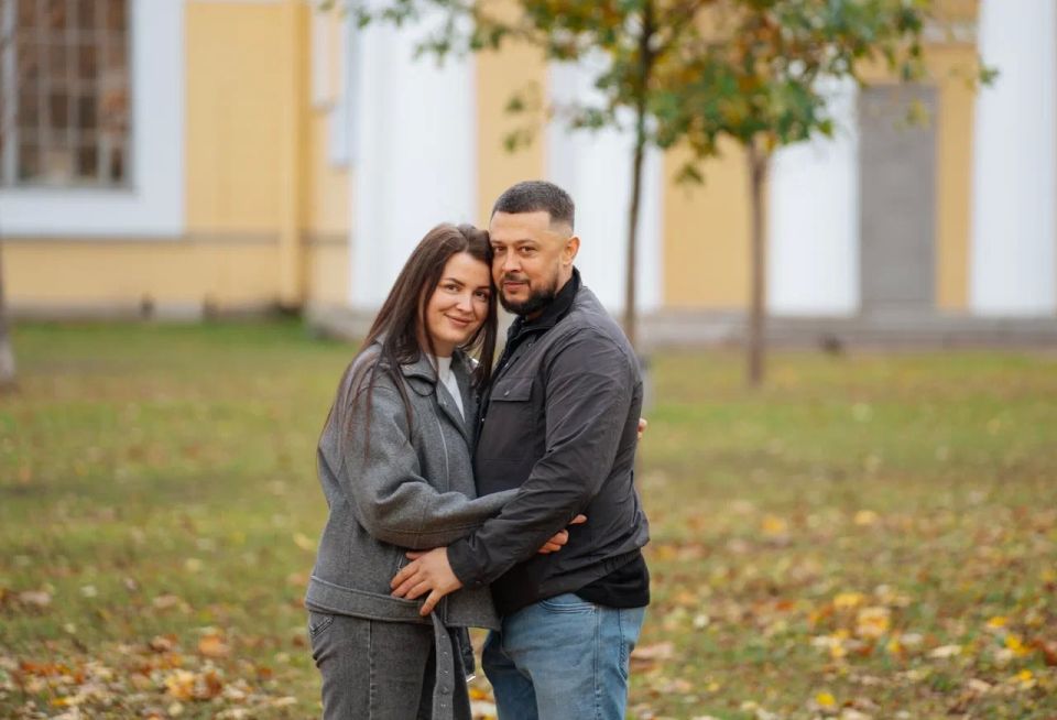 Один день счастья: в Петербурге открылась выставка о любви родителей особенных детей Один день счастья: в Петербурге открылась выставка о любви родителей особенных детей