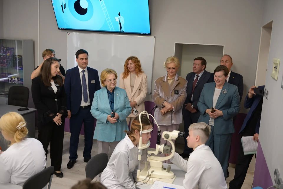 Вероника Скворцова: «Качественное среднее медицинское образование – основа, на которой строится вся система здравоохранения» Вероника Скворцова: «Качественное среднее медицинское образование – основа, на которой строится вся система здравоохранения»