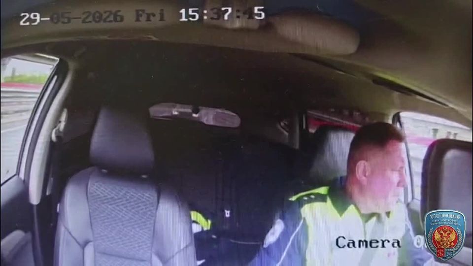 На помощь будущим родителям: сотрудники ДПС обеспечили беспрепятственный проезд до клиники