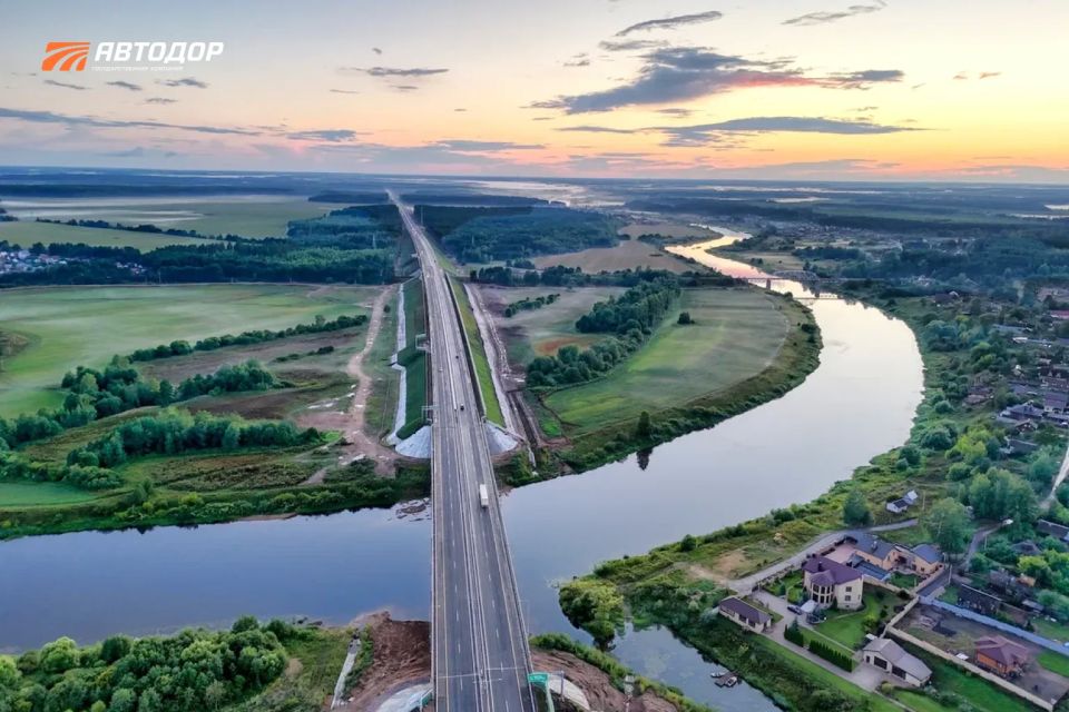 М-11 «Нева» поможет приехать на ПМЭФ-2026 вовремя М-11 «Нева» поможет приехать на ПМЭФ-2026 вовремя