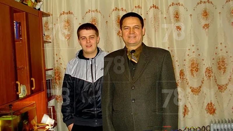 Отец напавшего на беременную жену мужчины рассказал о ссоре и просьбе о деньгах