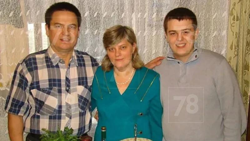 Отец напавшего на беременную жену мужчины рассказал о ссоре и просьбе о деньгах Отец напавшего на беременную жену мужчины рассказал о ссоре и просьбе о деньгах