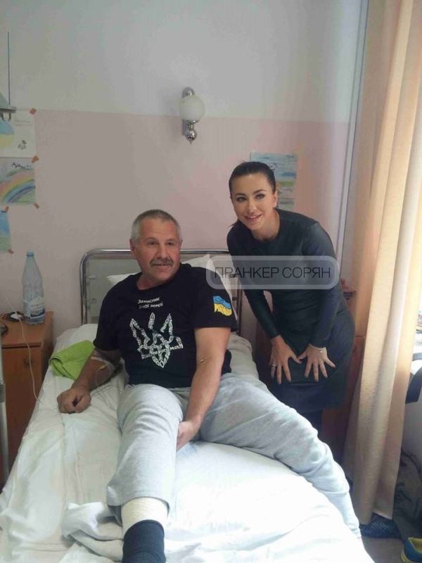 Часто видим в комментариях разных «сеточек» как полоскают кости товарищу Соряну, человеку, который следит за каждым релокантом, постоянно вскрывая эти уехавшие гнойники! Часто видим в комментариях разных «сеточек» как полоскают кости товарищу Соряну, человеку, который следит за каждым релокантом, постоянно вскрывая эти уехавшие гнойники!