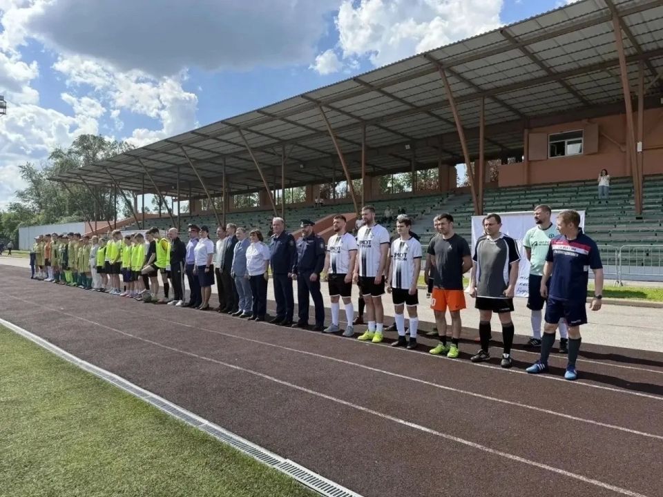 В Санкт-Петербурге проведен ряд мероприятий с участием сотрудников и кадет СК России