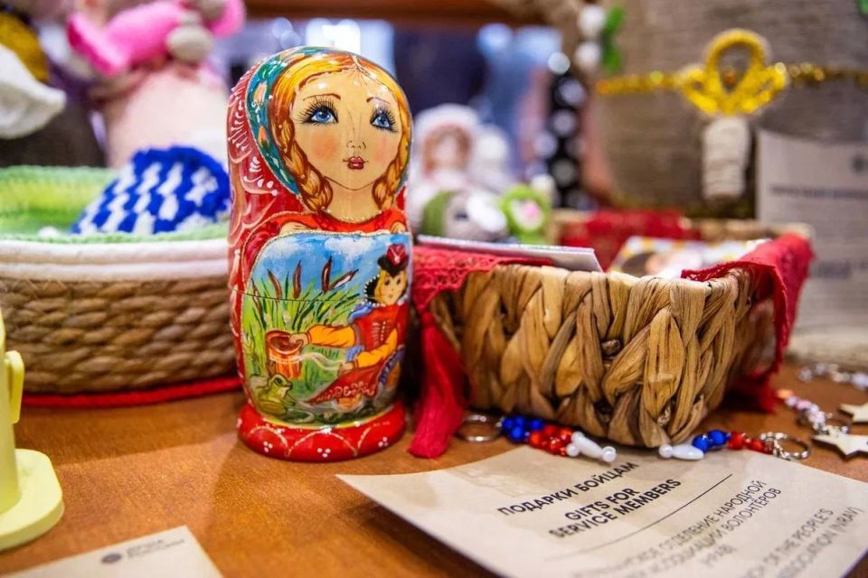 Анна Цивилева: На стенде «Душа России» в рамках Петербургского международного экономического форума представили выставку творческих работ матерей, жен и дочерей защитников Отечества Анна Цивилева: На стенде «Душа России» в рамках Петербургского международного экономического форума представили выставку творческих работ матерей, жен и дочерей защитников Отечества
