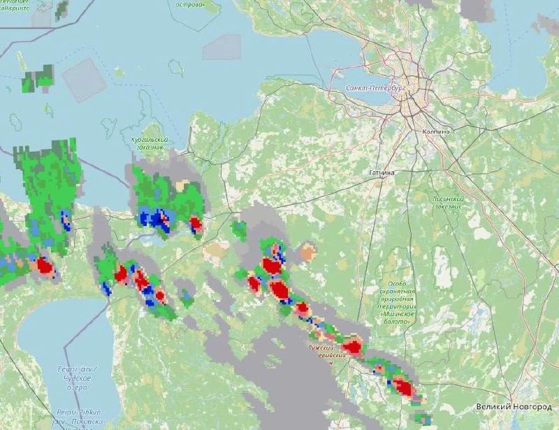 Грозы подбираются к Петербургу