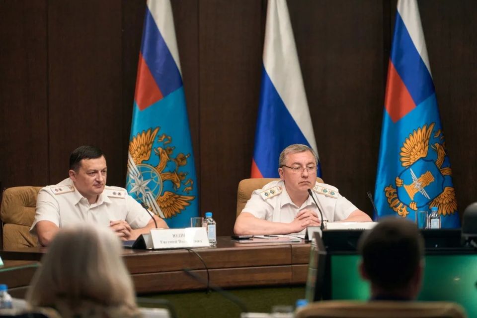Ространснадзор провел коллегию по общественно-политической работе в преддверии Дня России Ространснадзор провел коллегию по общественно-политической работе в преддверии Дня России