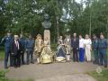 В 354-ю годовщину со дня рождения императора Петра Великого сотрудники #МЧС_Петербурга приняли участие в памятных мероприятиях и церемонии возложения цветов к памятнику царю-реформатору в Сестрорецке
