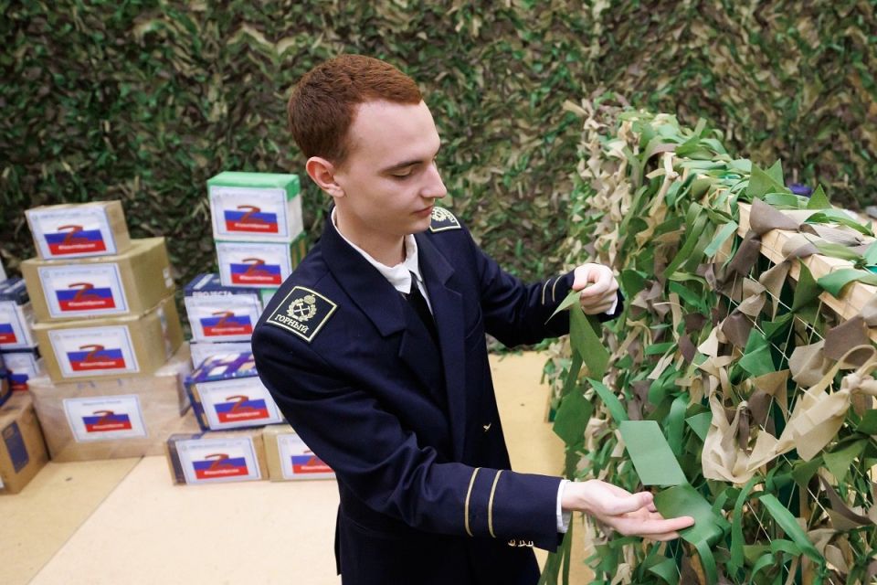 Студенты и сотрудники Санкт-Петербургского горного университета изготовили более 40 противодроновых барьеров Студенты и сотрудники Санкт-Петербургского горного университета изготовили более 40 противодроновых барьеров