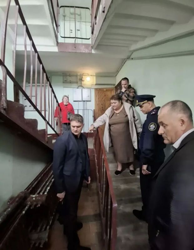 Исполняющий обязанности руководителя ГСУ СК России по городу Санкт-Петербургу провел выездной прием в Красносельском районе Исполняющий обязанности руководителя ГСУ СК России по городу Санкт-Петербургу провел выездной прием в Красносельском районе