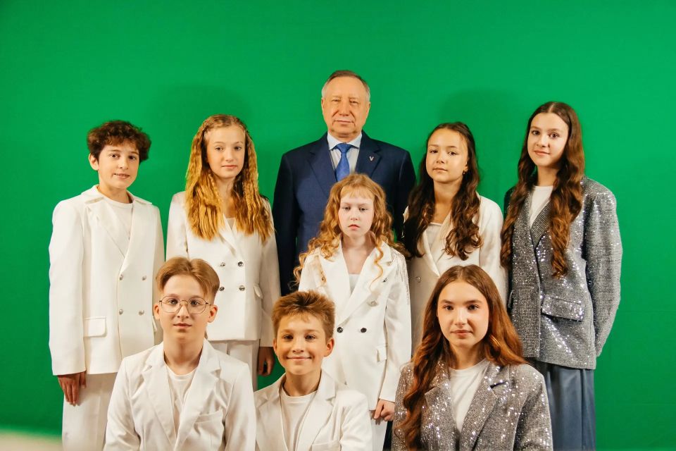 Александр Беглов: В Центральном районе площадкой для выставочной экспозиции по итогам достижений в рамках программы «10 приоритетов развития СанктПетербурга» выбрано пространство Объединения молодёжных клубов «Перспектива» Александр Беглов: В Центральном районе площадкой для выставочной экспозиции по итогам достижений в рамках программы «10 приоритетов развития СанктПетербурга» выбрано пространство Объединения молодёжных клубов «Перспектива»