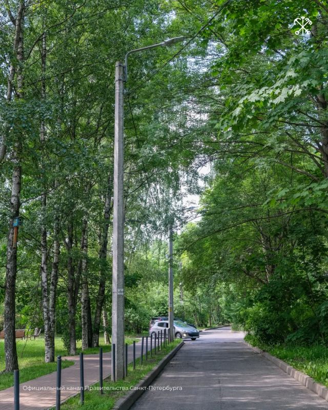 В Металлострое стартовала реконструкция освещения в трёх жилых кварталах — в границах Центральной и Железнодорожной улиц, улицы Богайчука и Петрозаводского шоссе В Металлострое стартовала реконструкция освещения в трёх жилых кварталах — в границах Центральной и Железнодорожной улиц, улицы Богайчука и Петрозаводского шоссе