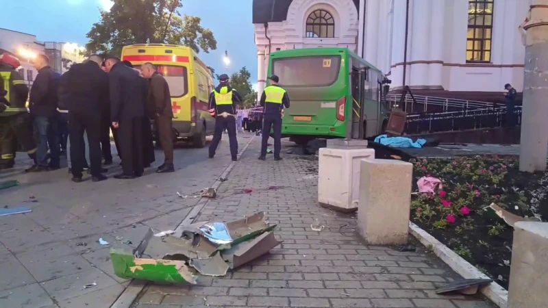 «Нельзя доверять наши жизни мигрантам»