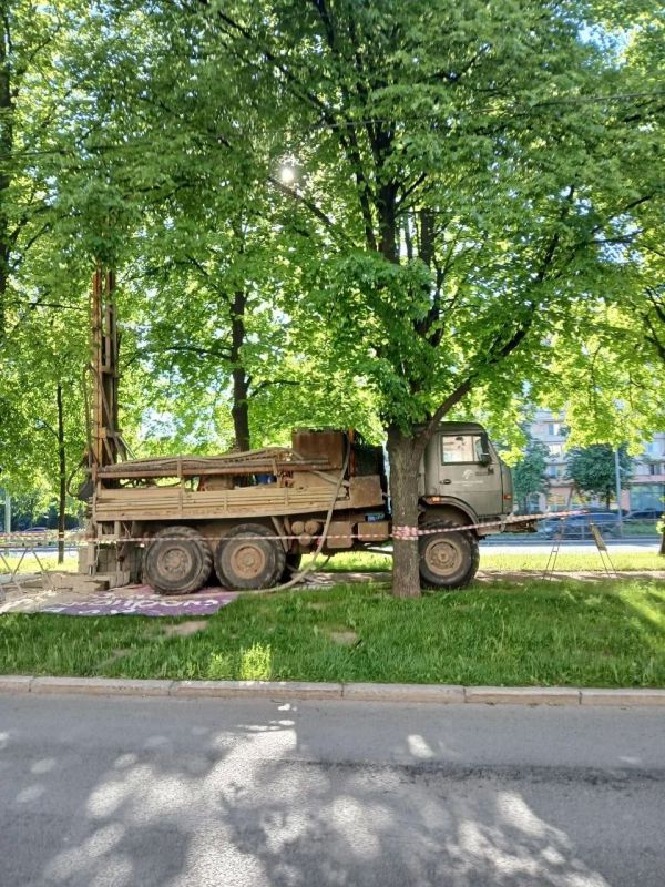 Метростроители начали геологоразведку для нового участка Красносельско-Калининской линии метро Метростроители начали геологоразведку для нового участка Красносельско-Калининской линии метро