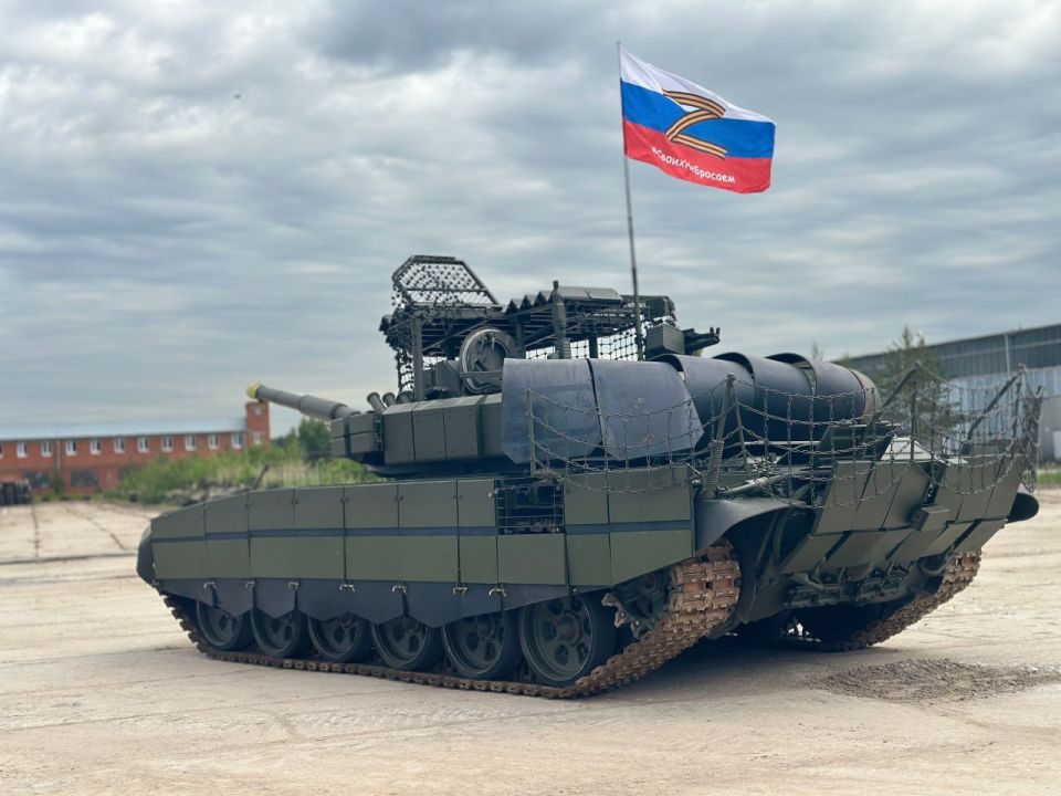 На кадрах - основной боевой танк Т-72Б3М обр На кадрах - основной боевой танк Т-72Б3М обр