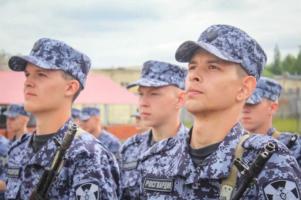 Поздравляем с принятием Военной присяги военнослужащих специального моторизованного Измайловского полка Северо-Западного округа Росгвардии, призванных из Санкт-Петербурга и Архангельской области! Поздравляем с принятием Военной присяги военнослужащих специального моторизованного Измайловского полка Северо-Западного округа Росгвардии, призванных из Санкт-Петербурга и Архангельской области!