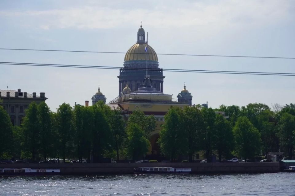 Петербург вошел в тройку регионов с лучшим экономическим положением