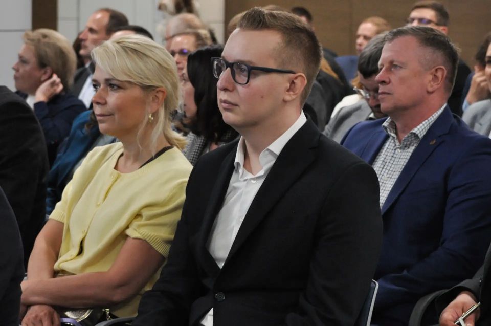 В Санкт-Петербургской избирательной комиссии прошло совещание с территориальными избирательными комиссиями по организации выборов 2026 года В Санкт-Петербургской избирательной комиссии прошло совещание с территориальными избирательными комиссиями по организации выборов 2026 года