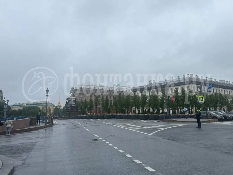 Центр города сковали пробки