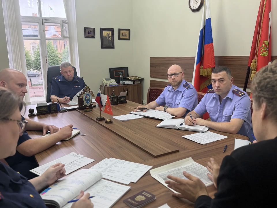 Руководитель ГСУ СК России по городу Санкт-Петербургу провел прием граждан Руководитель ГСУ СК России по городу Санкт-Петербургу провел прием граждан