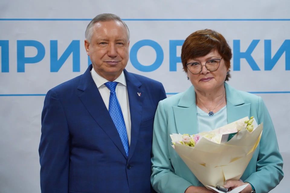 Александр Беглов: В Молодёжном центре на Богатырском проспекте открылась выставка достижений Приморского района Александр Беглов: В Молодёжном центре на Богатырском проспекте открылась выставка достижений Приморского района