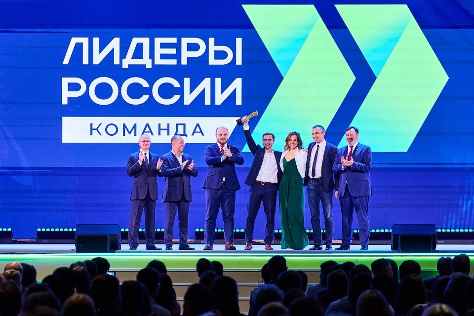 Александр Беглов: В Национальном центре «Россия» прошла торжественная церемония награждения победителей шестого сезона конкурса «Лидеры России» Александр Беглов: В Национальном центре «Россия» прошла торжественная церемония награждения победителей шестого сезона конкурса «Лидеры России»