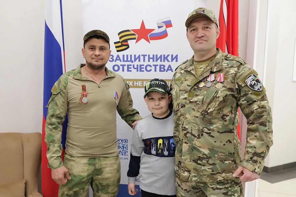 Александр Беглов: Действующие военнослужащие и участники отражения агрессии на приграничных территориях с инвалидностью будут получать от фонда «Защитники Отечества» необходимую помощь Александр Беглов: Действующие военнослужащие и участники отражения агрессии на приграничных территориях с инвалидностью будут получать от фонда «Защитники Отечества» необходимую помощь