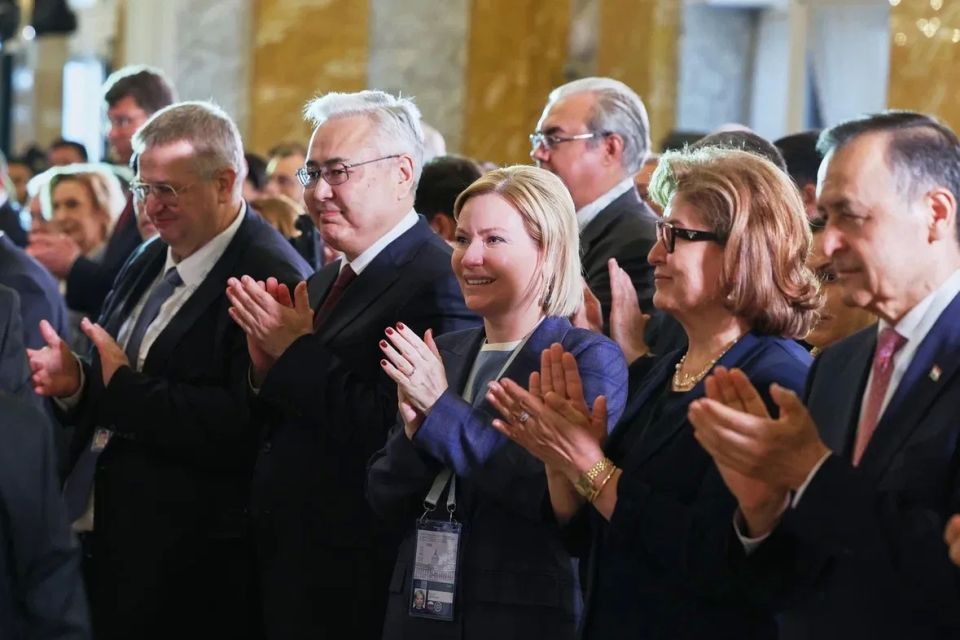 В Санкт-Петербурге обсудили межкультурный диалог и развитие креативных индустрий В Санкт-Петербурге обсудили межкультурный диалог и развитие креативных индустрий