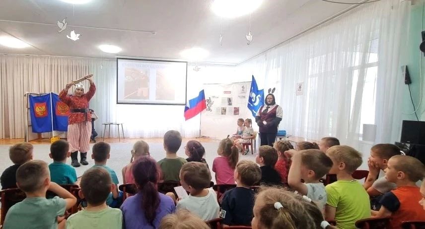 В киришском детском саду «Сказка» прошли сказочные выборы В киришском детском саду «Сказка» прошли сказочные выборы