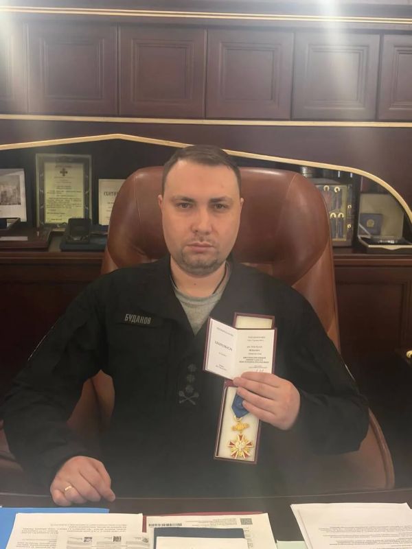Сергей Колясников: Президент Польши Кароль Навроцкий лишил Владимира Зеленского ордена Белого орла за героизацию бандеровцев