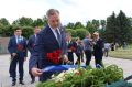 На Пискаревском мемориальном кладбище в Санкт-Петербурге прошла торжественно-траурная церемония возложения цветов и венков