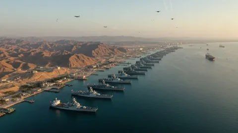 Ормузский пролив открыт, но с ограничениями