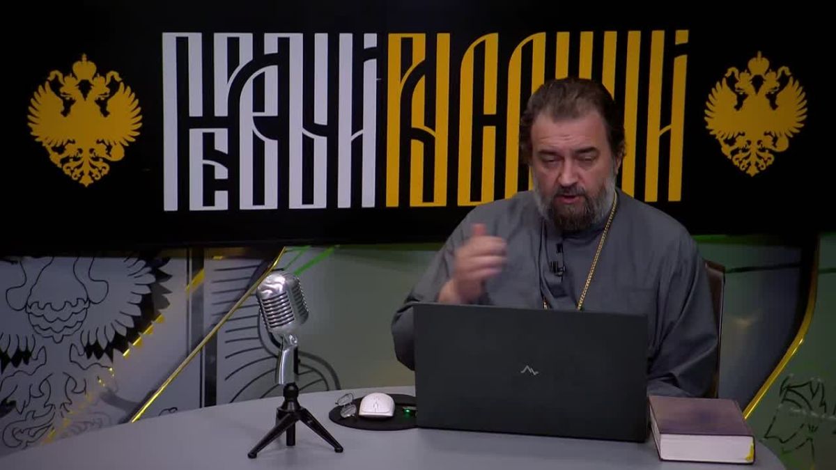 «Крым, бензин и молитва»: Отец Андрей Ткачёв о том, как правильно относиться к свежим новостям