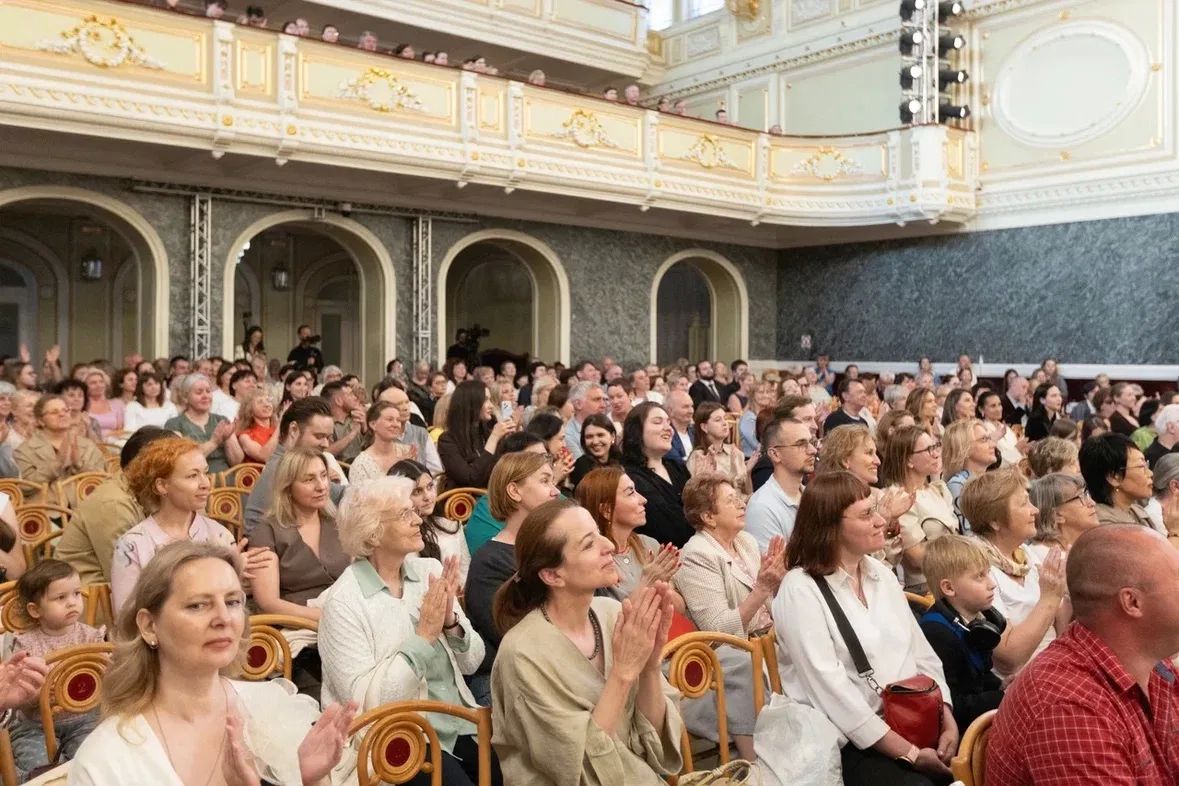 В Государственной академической капелле Санкт-Петербурга состоялось торжественное открытие IX Международного музыкального фестиваля Ильдара Абдразакова В Государственной академической капелле Санкт-Петербурга состоялось торжественное открытие IX Международного музыкального фестиваля Ильдара Абдразакова