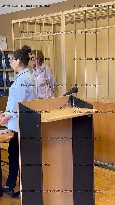 Сотрудницы одного из петербургских банков обчистили хранилище
