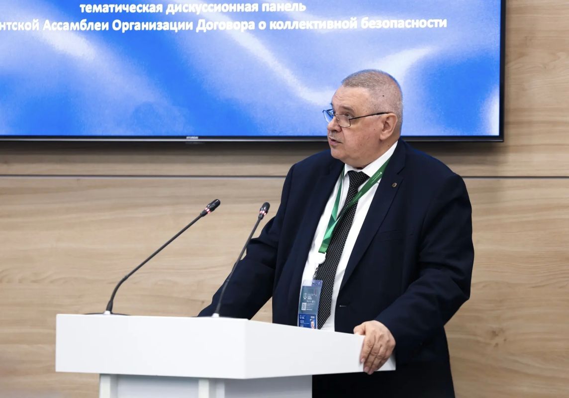 Сотрудники СК России приняли участие в дискуссионных сессиях XIV Петербургского международного юридического форума Сотрудники СК России приняли участие в дискуссионных сессиях XIV Петербургского международного юридического форума