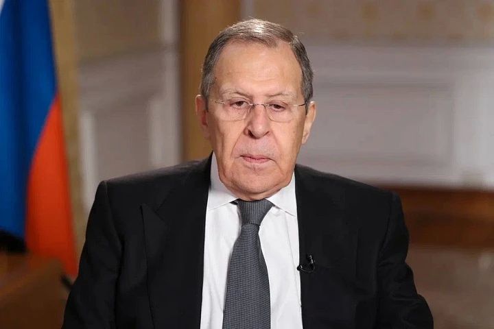 Россия не будет останавливаться на линии фронта ради начала переговоров по Украине, заявил Сергей Лавров