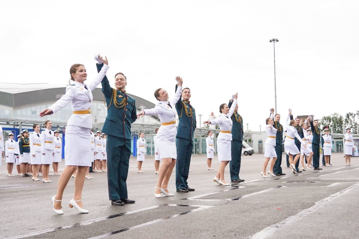 Прошёл выпуск в кадетском корпусе "Пансион воспитанниц Министерства обороны РФ" Прошёл выпуск в кадетском корпусе "Пансион воспитанниц Министерства обороны РФ"