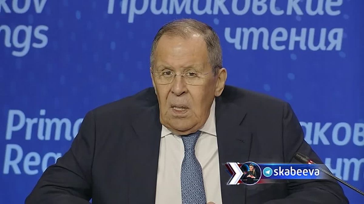 'Они что, собираются осуждать? Принимать автокапитуляцию у России? Это абсолютно несерьезно и неадекватно' – Лавров о желании Кошты настроить дипломатический контакт с Москвой